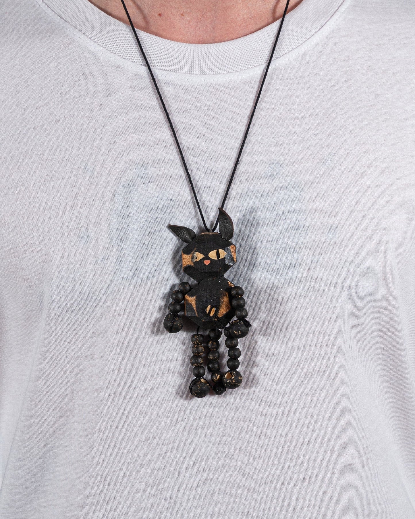 Black cat necklace